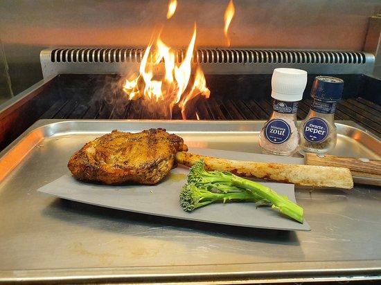 Champions Sportsbar & Grill